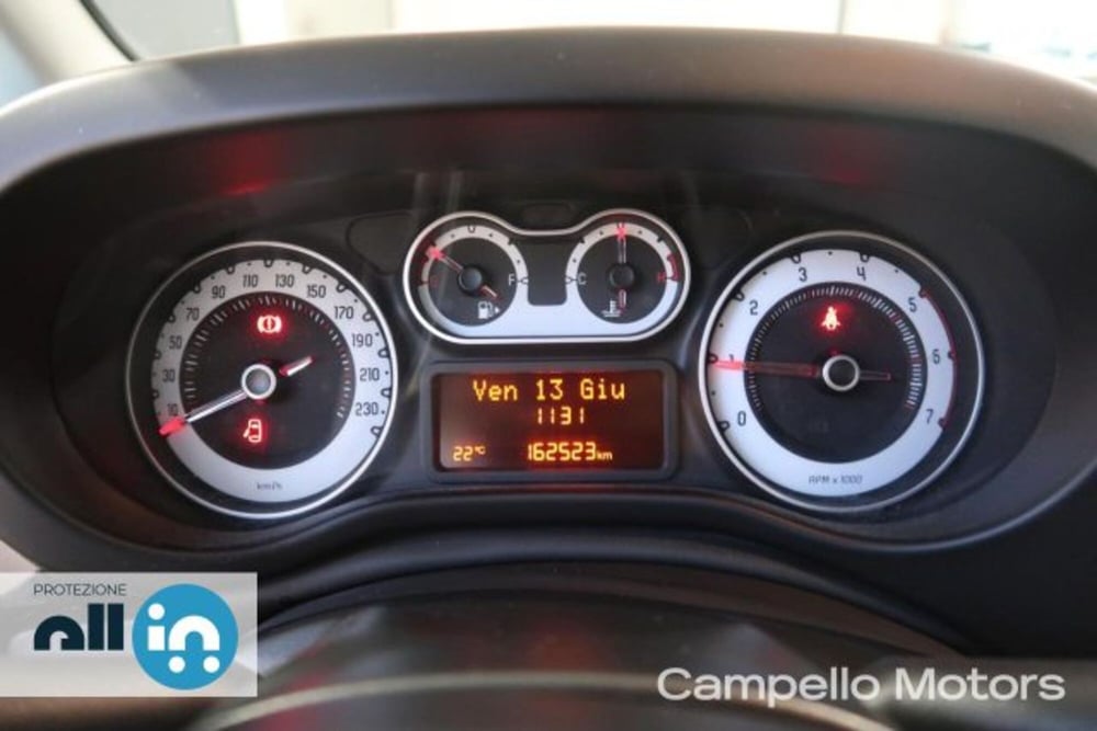 Fiat 500L usata a Venezia (9)