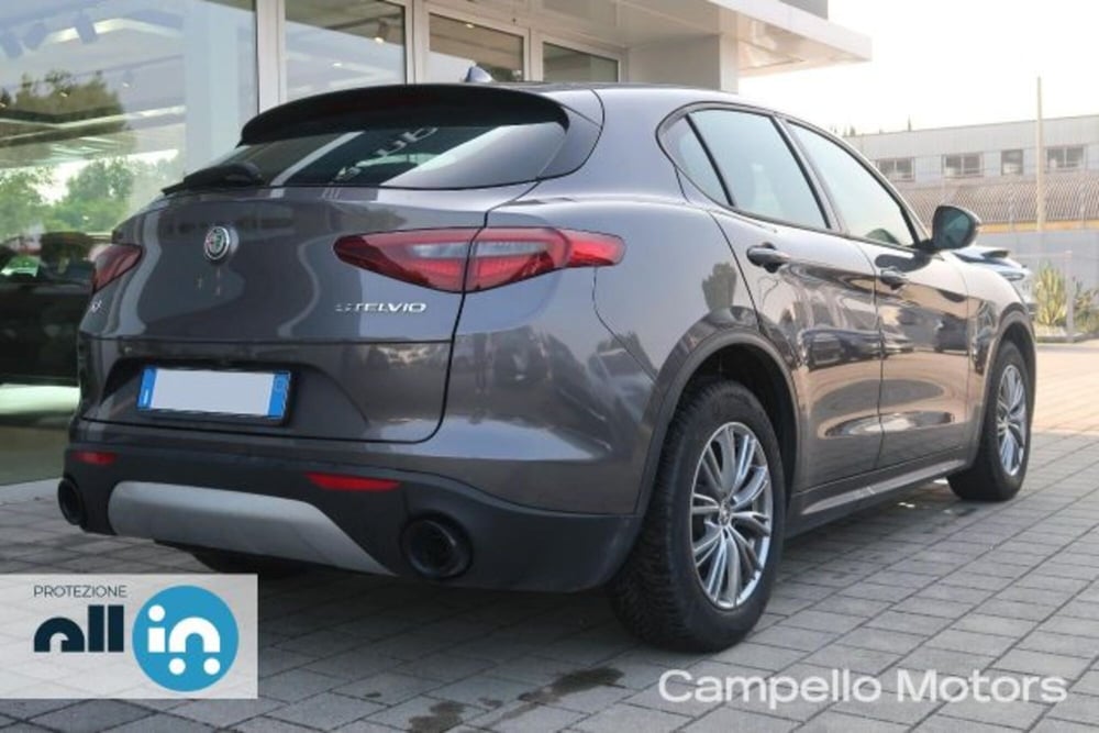 Alfa Romeo Stelvio usata a Venezia (3)