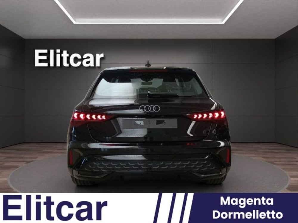Audi A3 Sportback nuova a Novara (8)