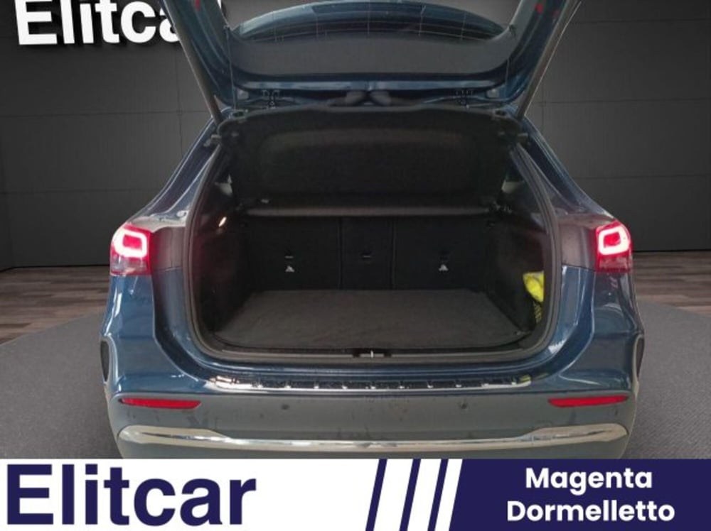 Mercedes-Benz GLA SUV usata a Novara (17)