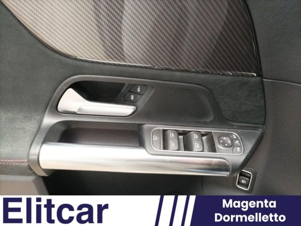 Mercedes-Benz GLA SUV usata a Novara (19)