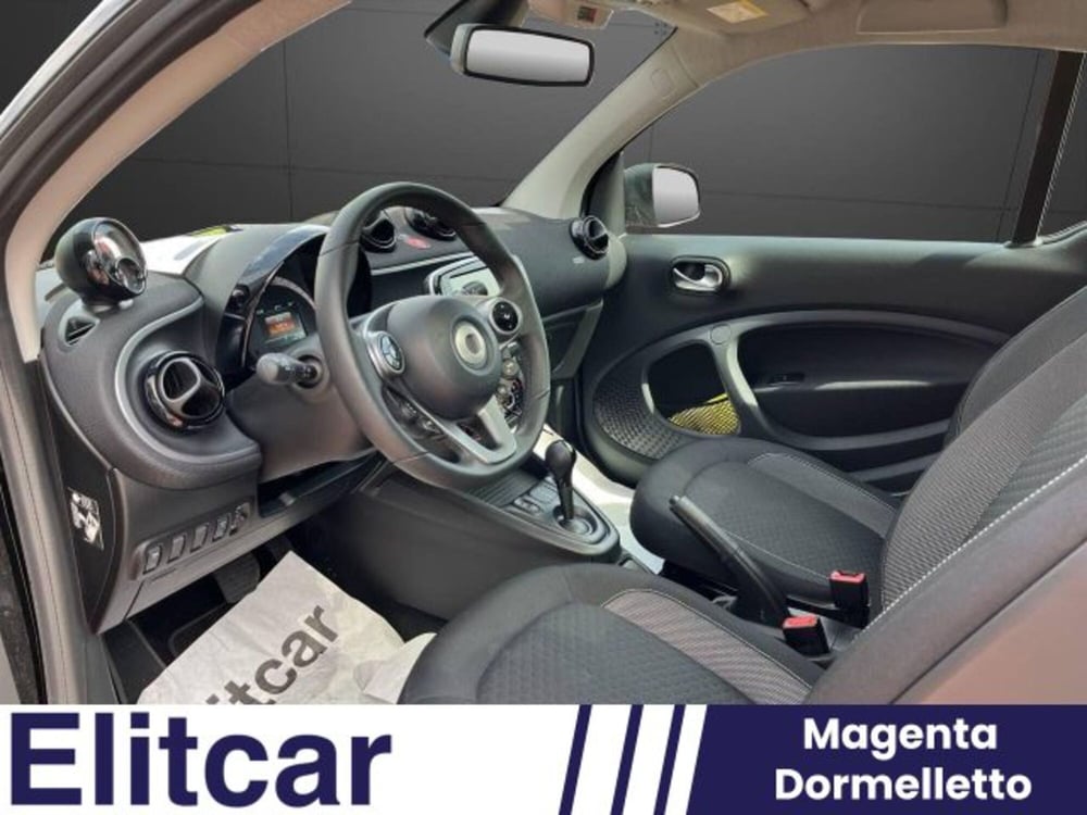 smart Fortwo usata a Novara (11)