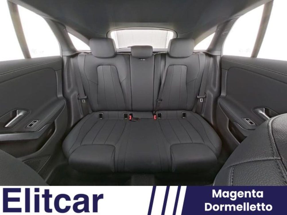 Mercedes-Benz CLA Shooting Brake usata a Novara (10)