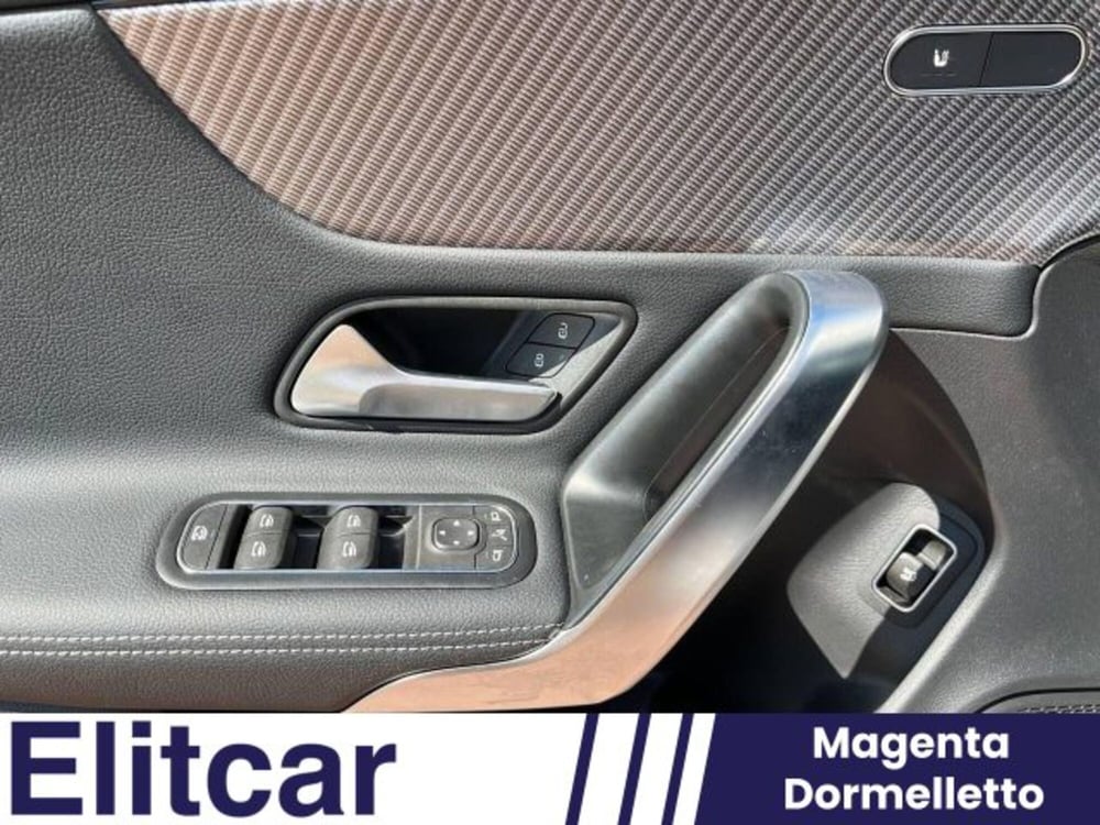 Mercedes-Benz CLA Shooting Brake usata a Novara (12)