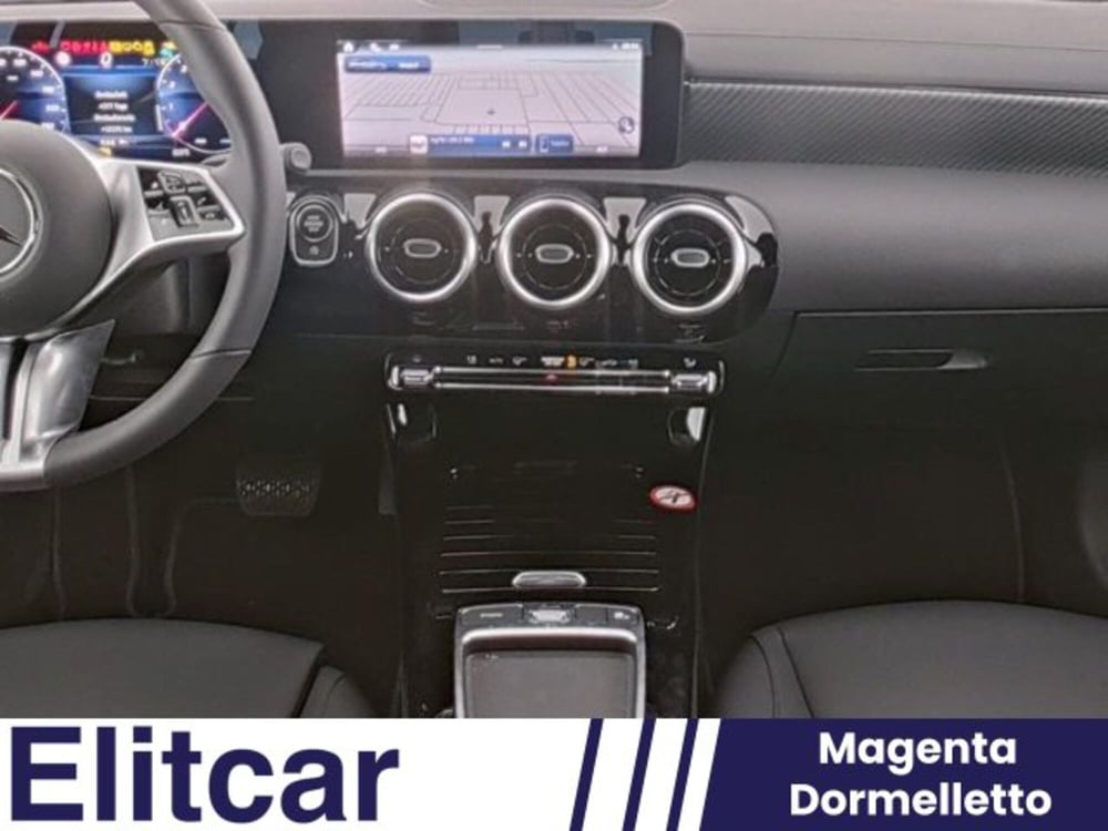 Mercedes-Benz CLA Shooting Brake usata a Novara (8)