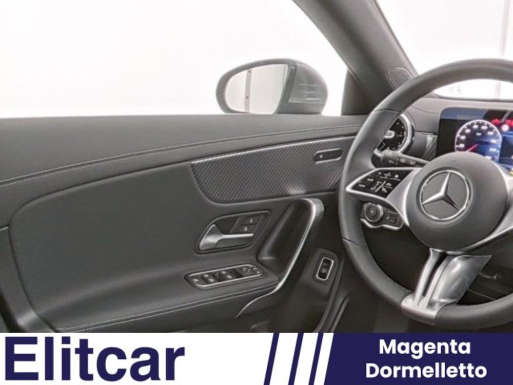 Mercedes-Benz CLA Shooting Brake usata a Novara (9)