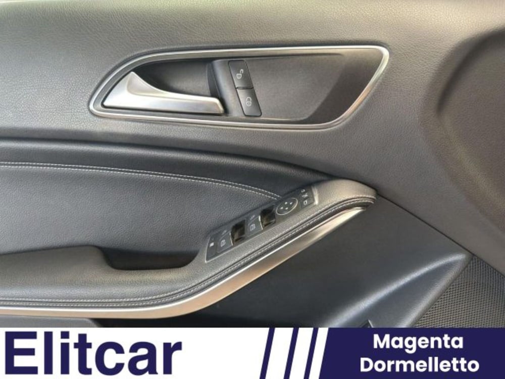 Mercedes-Benz GLA SUV usata a Novara (12)