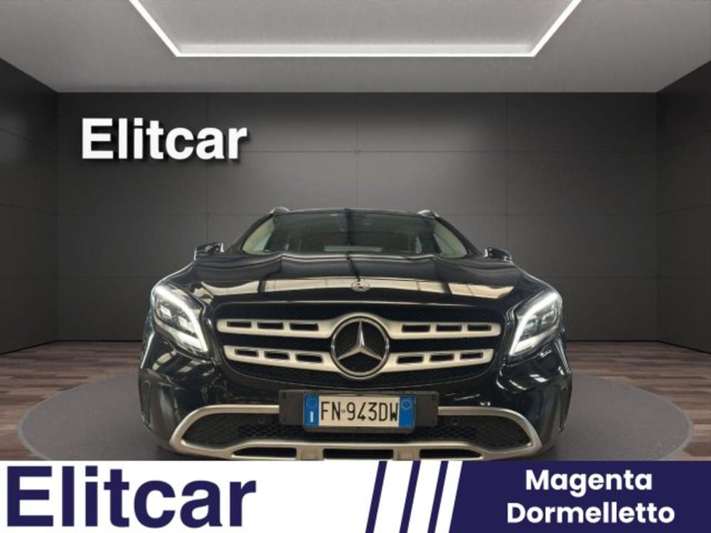 Mercedes-Benz GLA SUV usata a Novara (2)