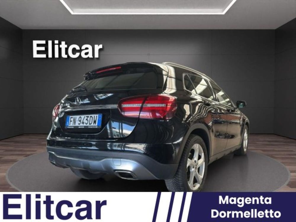 Mercedes-Benz GLA SUV usata a Novara (6)