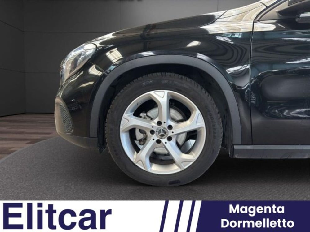 Mercedes-Benz GLA SUV usata a Novara (9)