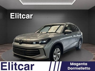 Volkswagen Tiguan 2.0 TDI 150 CV SCR DSG 4MOTION Life del 2024 usata a Dormelletto