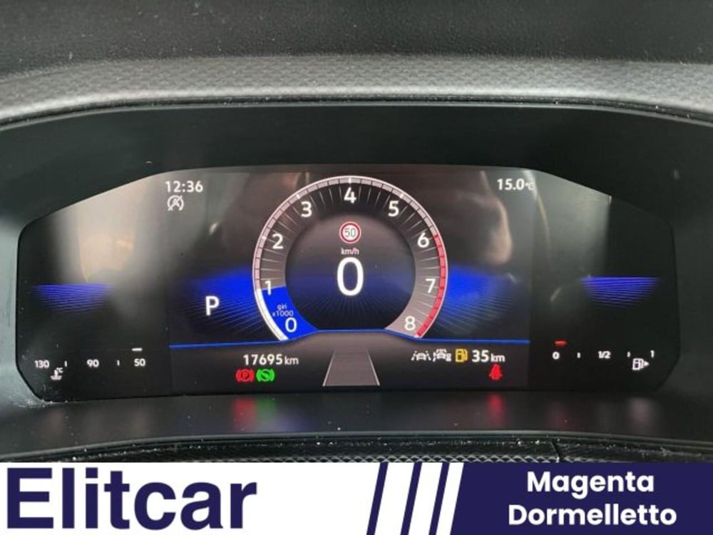 Volkswagen T-Cross usata a Novara (11)