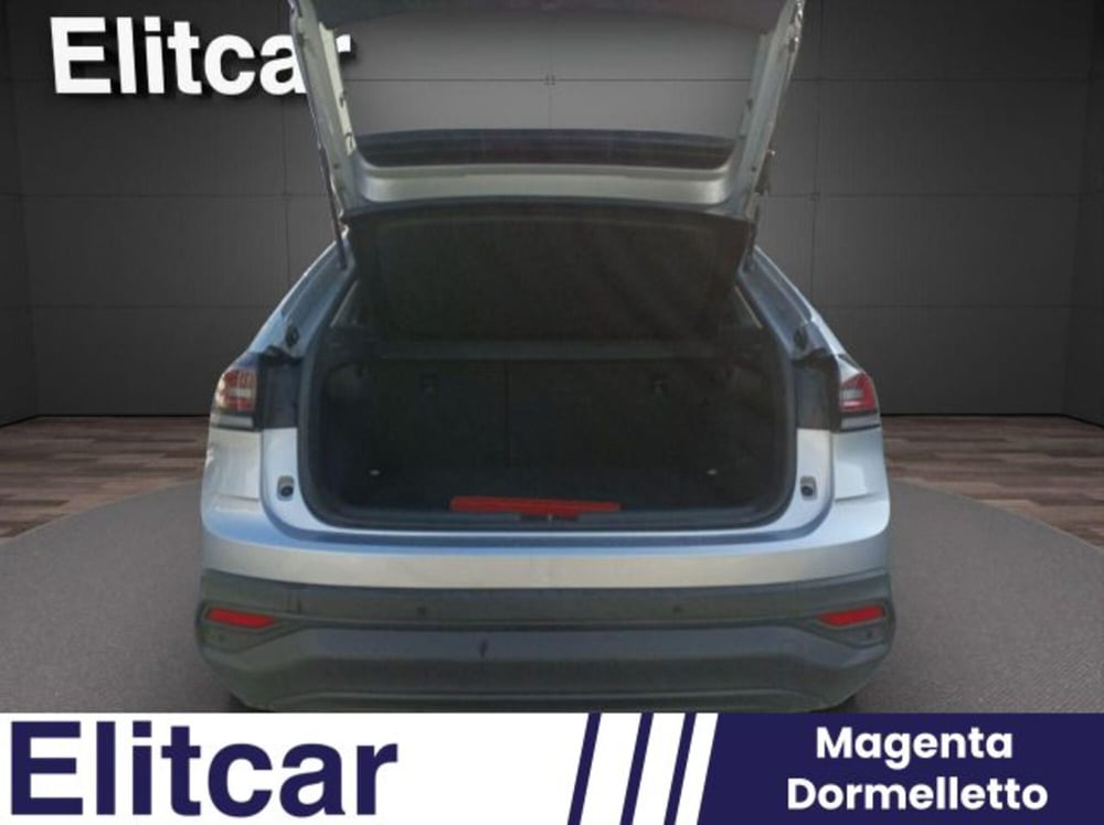 Volkswagen Taigo usata a Novara (19)