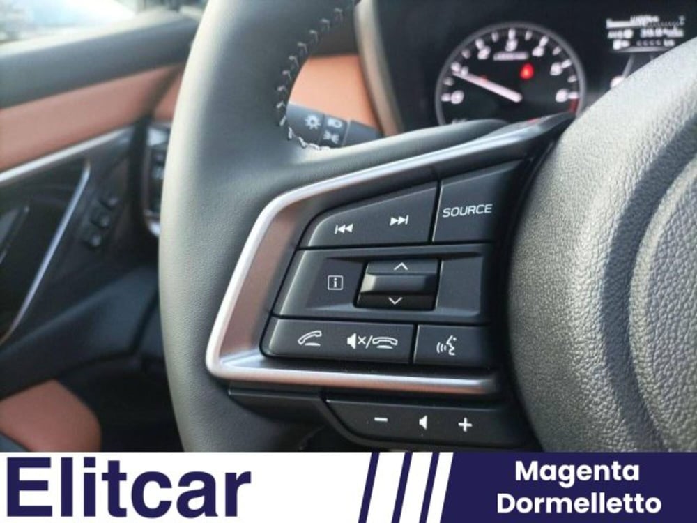 Subaru Outback nuova a Novara (13)
