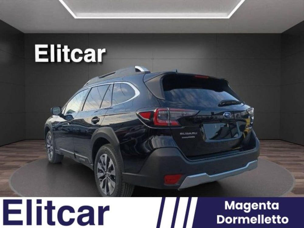 Subaru Outback nuova a Novara (4)