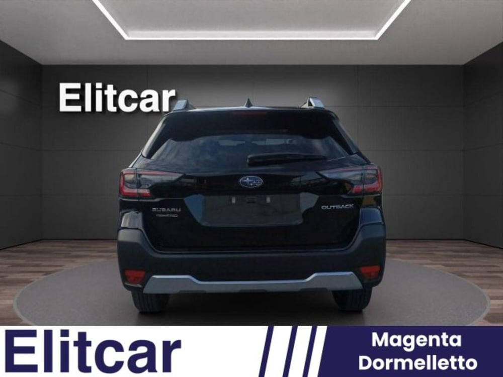 Subaru Outback nuova a Novara (8)