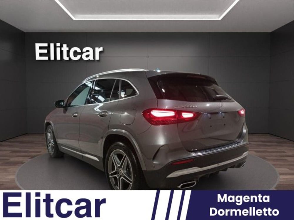 Mercedes-Benz GLA SUV usata a Novara (6)