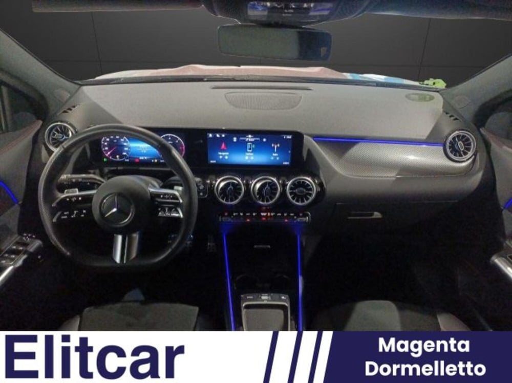 Mercedes-Benz GLA SUV usata a Novara (9)