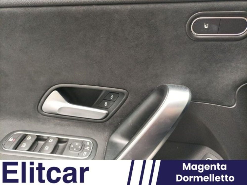 Mercedes-Benz CLA Shooting Brake usata a Novara (16)