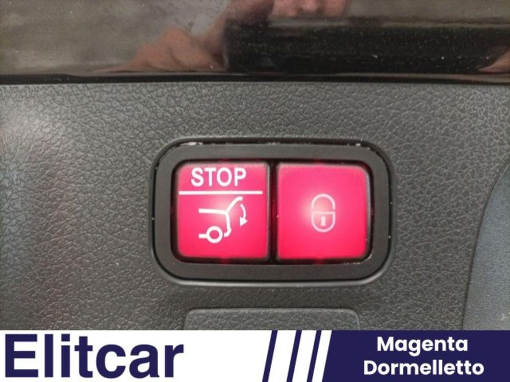 Mercedes-Benz CLA Shooting Brake usata a Novara (18)