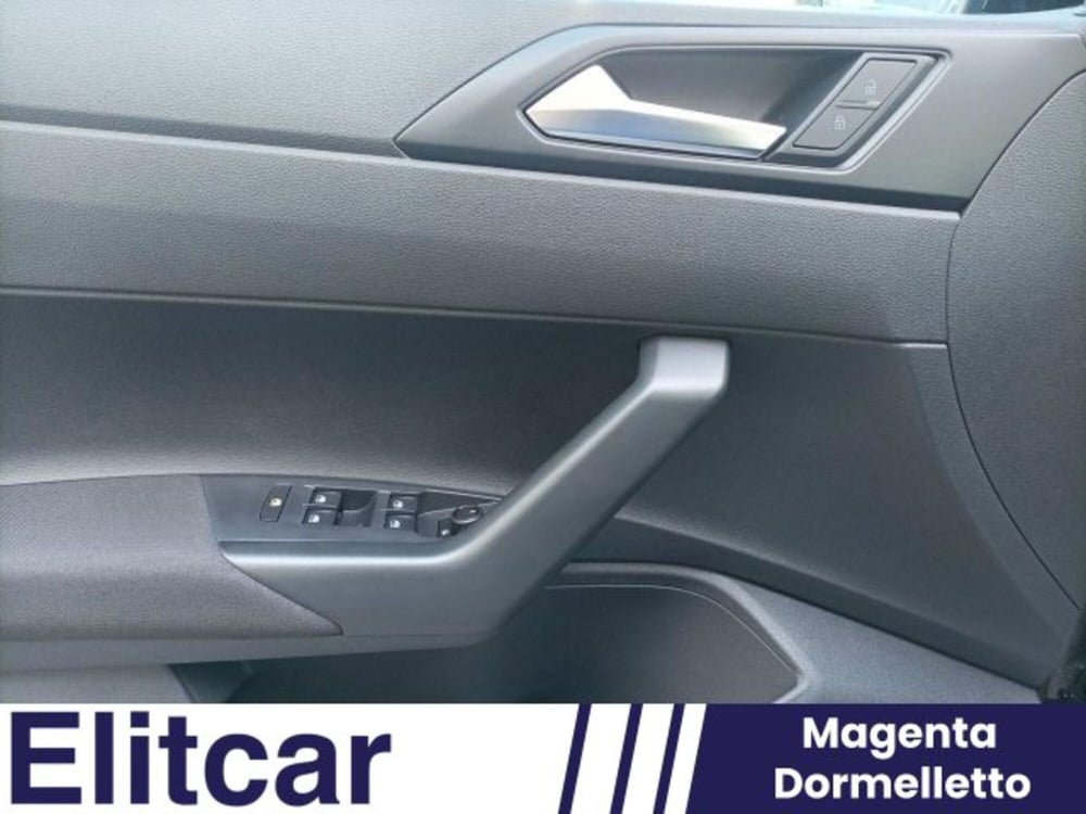 Volkswagen Polo nuova a Novara (16)