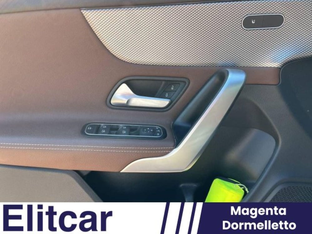 Mercedes-Benz CLA Shooting Brake usata a Novara (11)