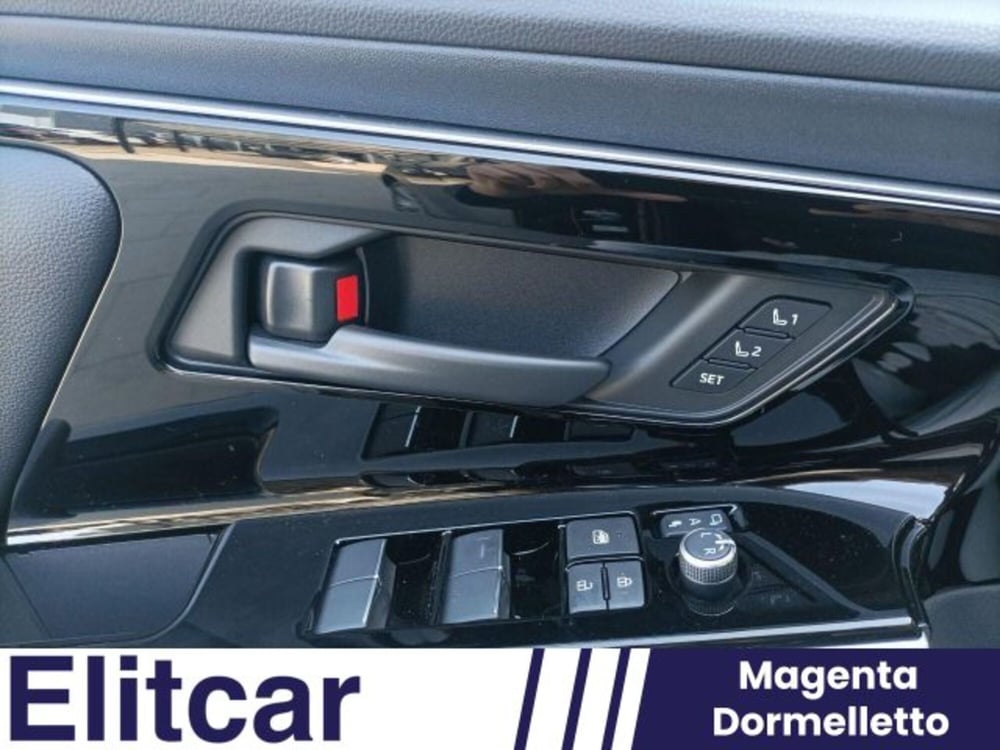 Subaru Solterra nuova a Novara (15)