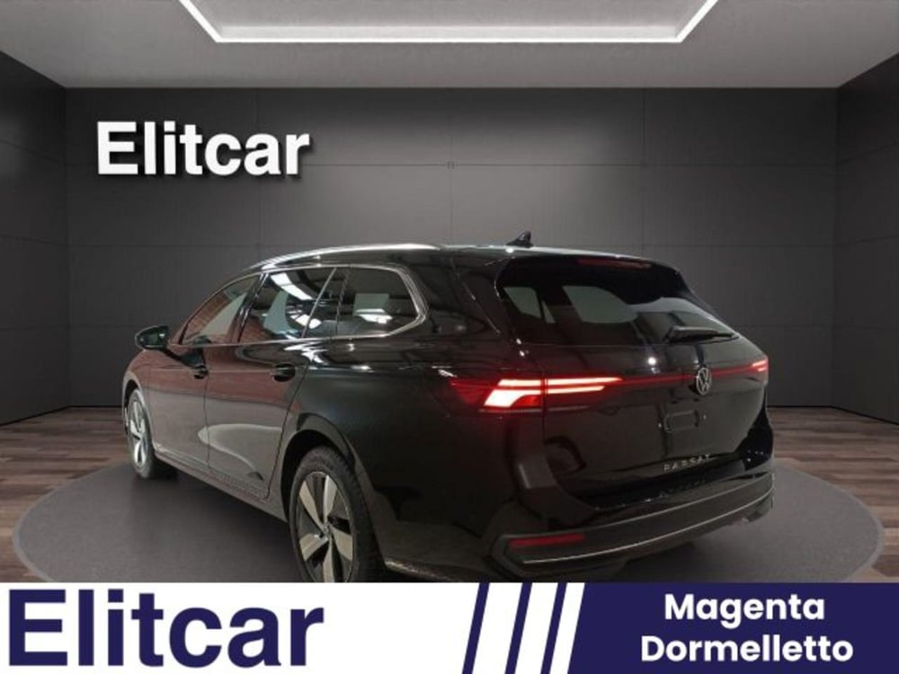 Volkswagen Passat Variant usata a Novara (10)