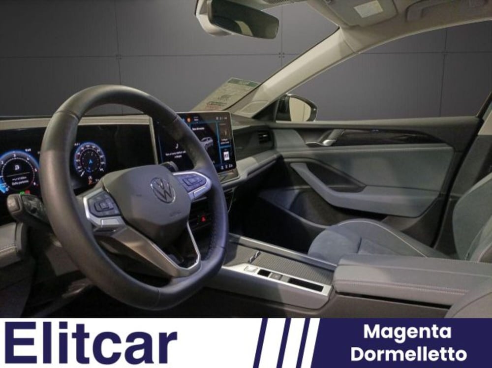 Volkswagen Passat Variant usata a Novara (11)