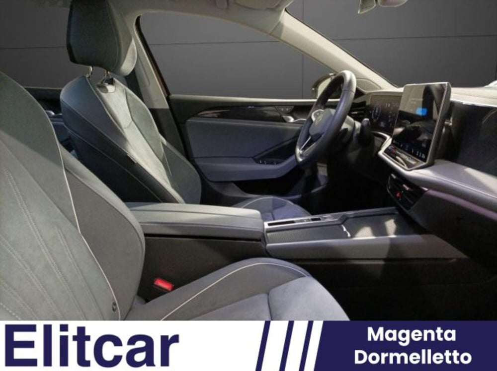 Volkswagen Passat Variant usata a Novara (13)