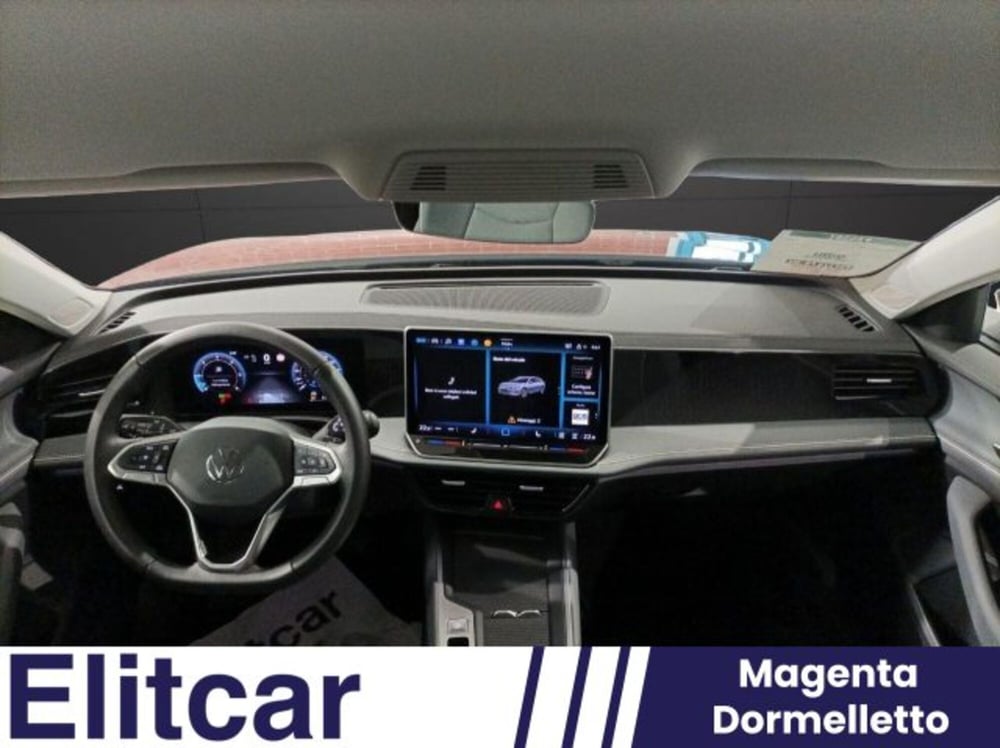 Volkswagen Passat Variant usata a Novara (14)