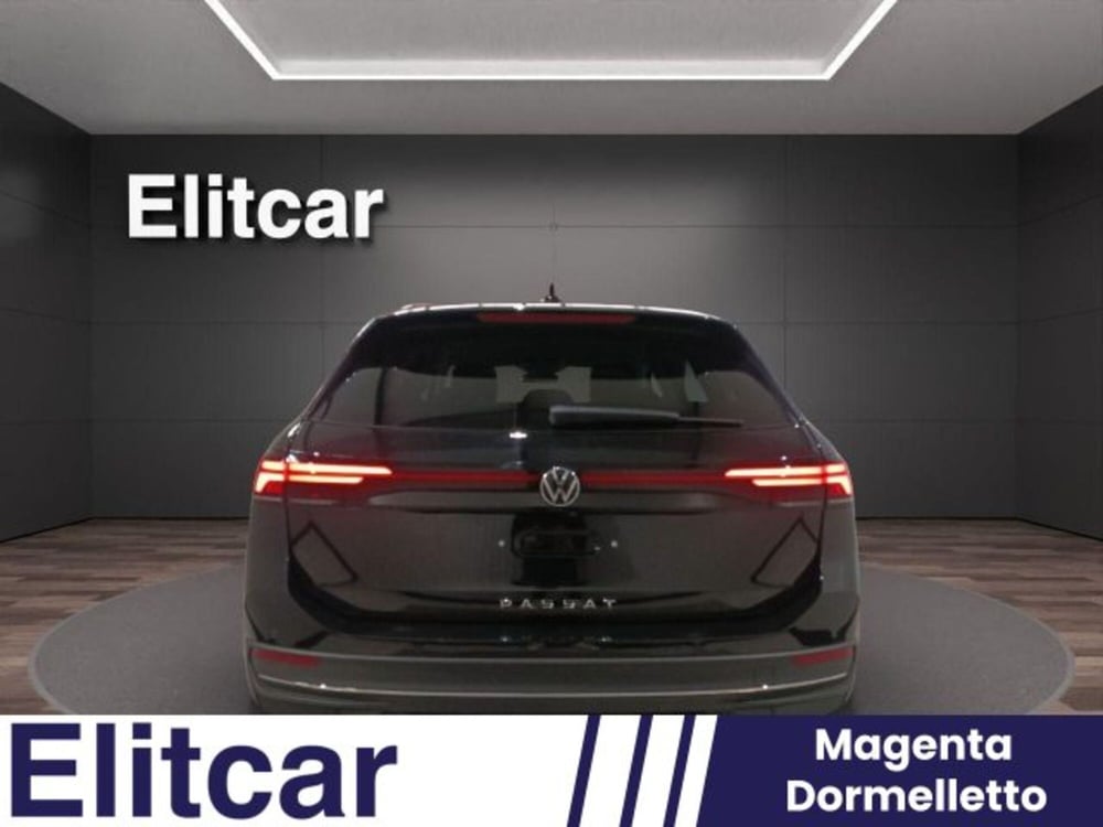 Volkswagen Passat Variant usata a Novara (8)