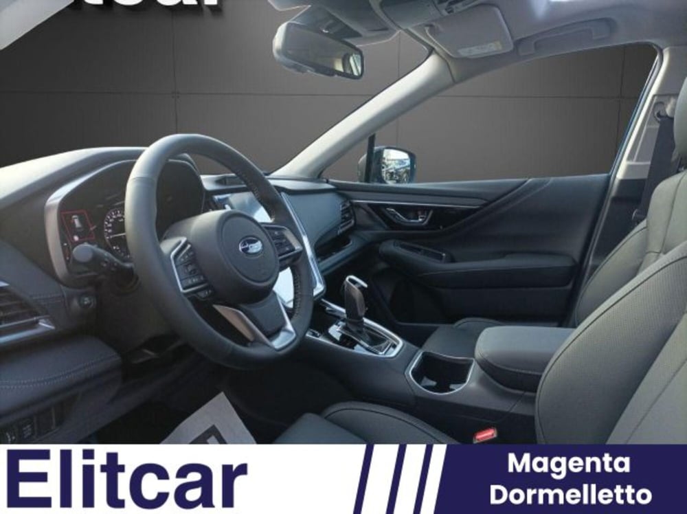 Subaru Outback nuova a Novara (10)