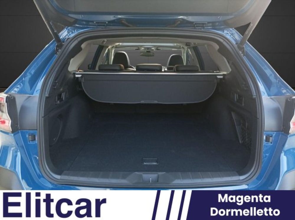 Subaru Outback nuova a Novara (17)