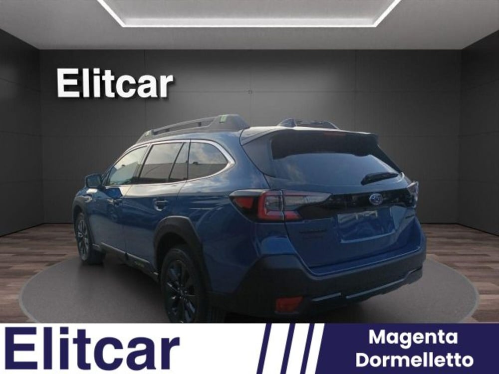 Subaru Outback nuova a Novara (6)