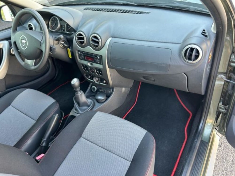 Dacia Duster usata a Bologna (12)