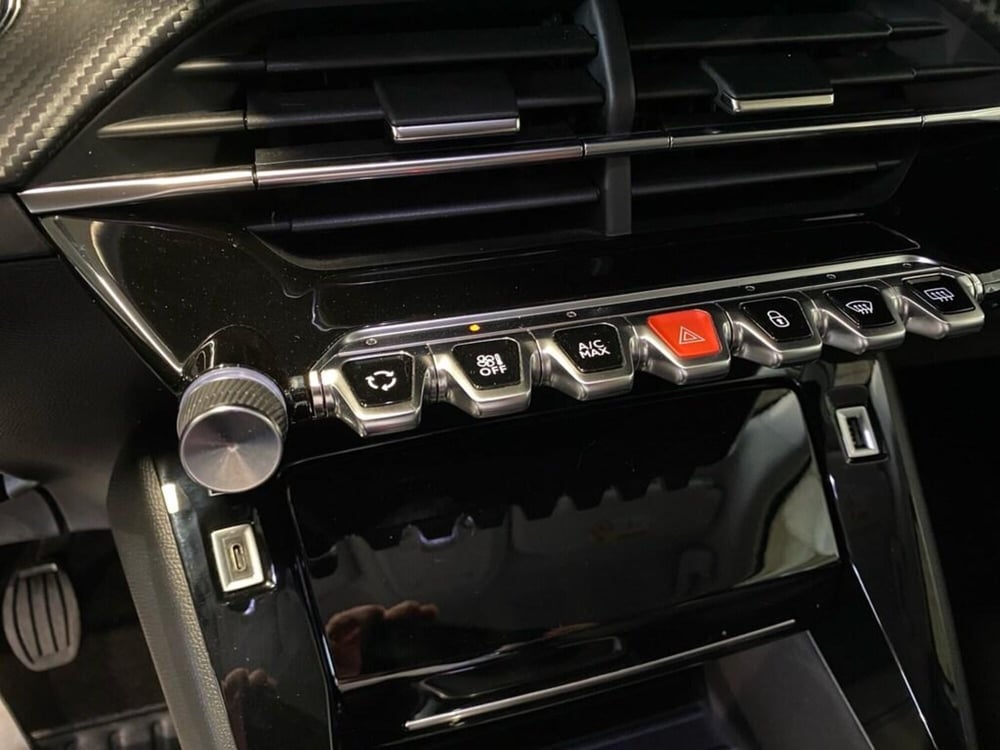 Peugeot 2008 usata a Torino (11)