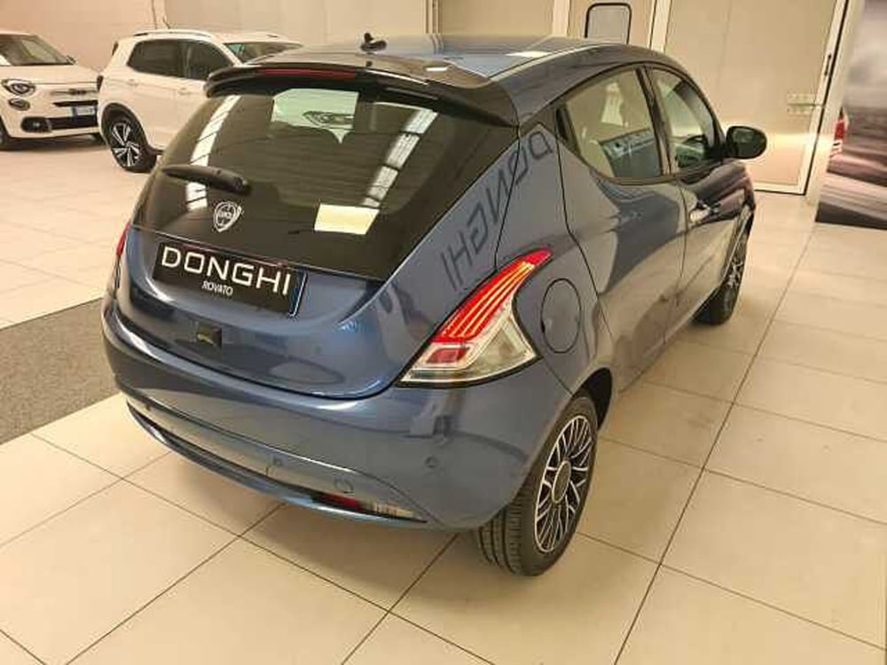 Lancia Ypsilon usata a Brescia (4)