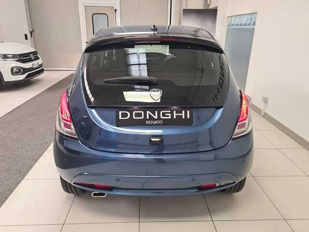 Lancia Ypsilon usata a Brescia (5)