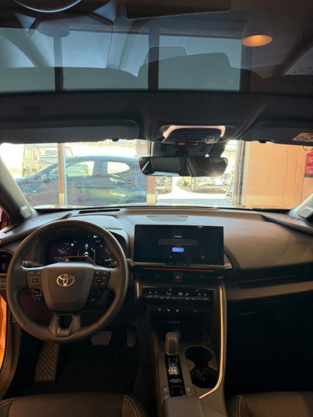 Toyota Toyota C-HR usata a Sassari (12)