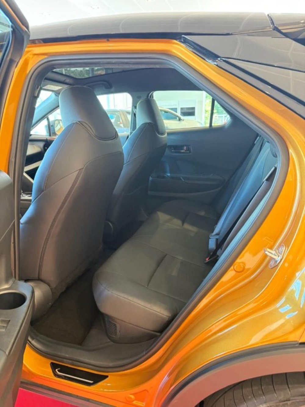 Toyota Toyota C-HR usata a Sassari (8)