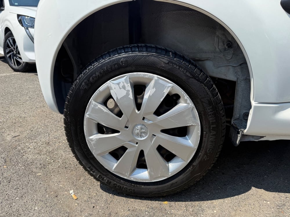 Peugeot 107 usata a Roma (9)