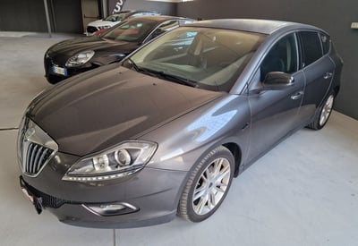 Lancia Delta 1.4 T-Jet 120 CV Oro Ecochic GPL del 2010 usata a Robassomero