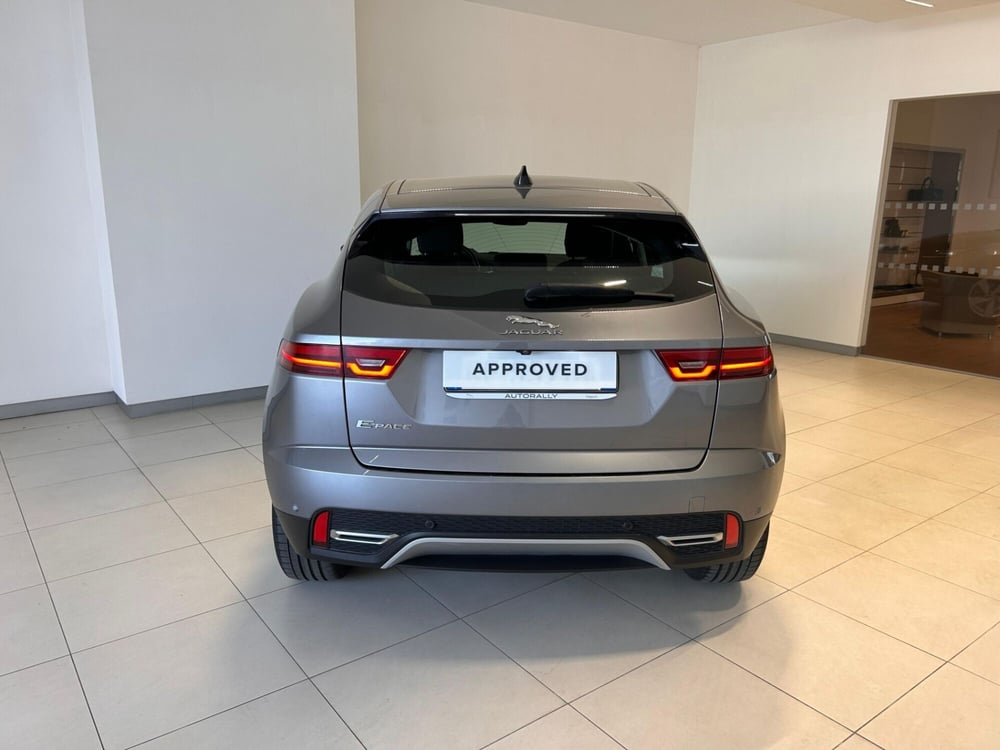 Jaguar E-Pace usata a Napoli (7)