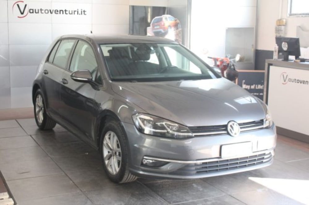 Volkswagen Golf usata a Viterbo