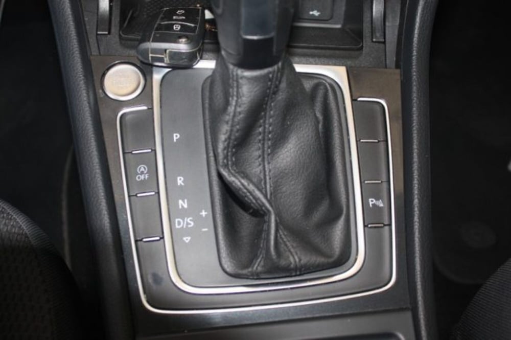 Volkswagen Golf usata a Viterbo (13)