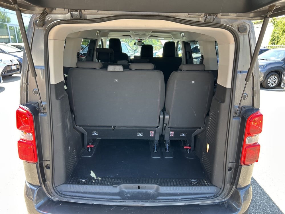 Toyota Proace Verso usata a Piacenza (11)