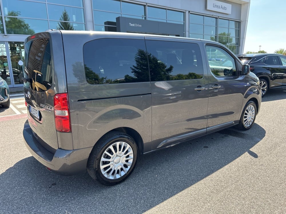 Toyota Proace Verso usata a Piacenza (6)