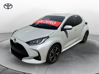Toyota Yaris 1.5 Hybrid 5 porte Trend nuova a Como