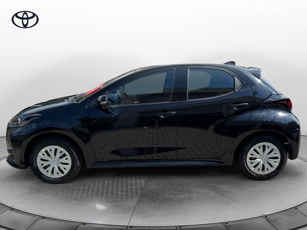 Toyota Yaris nuova a Como (3)